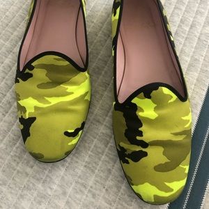 pretty ballerinas brand camo satin loafers